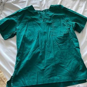all day Size Small Unisex Scrub Top in Hunter Green.